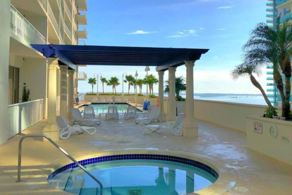 Lovely Condo With City & Ocean Views. Sleep Up To 6 People! ميامي المظهر الخارجي الصورة