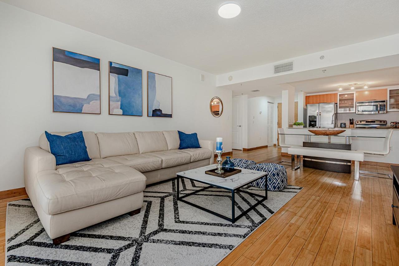 Lovely Condo With City & Ocean Views. Sleep Up To 6 People! ميامي المظهر الخارجي الصورة