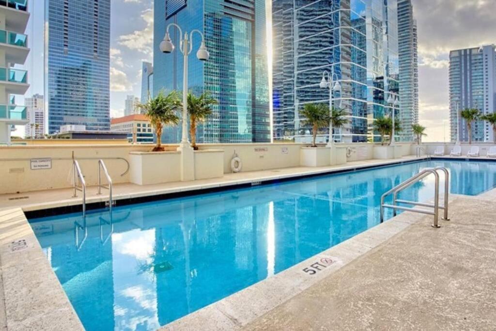 Lovely Condo With City & Ocean Views. Sleep Up To 6 People! ميامي المظهر الخارجي الصورة